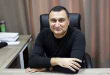 “ეს იმ ახალგაზრდებმა მინდა წაიკითხოთ, ვინც ჩვენს თაობას მონებს და გოიმებს ეძახით” – დავით ოქიტაშვილი