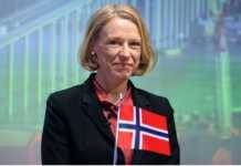 “ეს უნდა იცოდეს და იცის ყველა საღმა ადამიანმა, მაგრამ არ იცის იდეოლოგიით გამოთაყვანებულმა და სახედაკარგულმა ადამიანმა!”