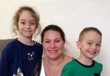 ქართველი კაცი უკრაინაში დაკარგულ ცოლ-შვილს უკვე მე-8 დღეა ეძებს – ვინ არიან დედა და ბავშვები, რომელთა კვალიც აღარსად ჩანს?