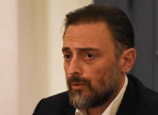 ლევან ვასაძე რუსეთის ფედერაციის პრეზიდენტს ვლადიმირ პუტინს მიმართავს (ვიდეო)