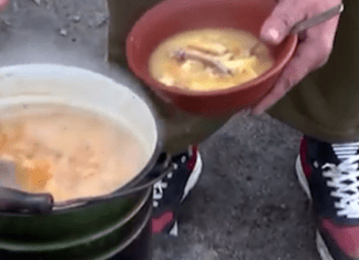 “ომის მე-7 დღეს გაითიშა ელექტროენერგია. ქუჩაში ვცდილობთ საჭმლის მომზადებას” – ვითარება კიევის შემოგარენში