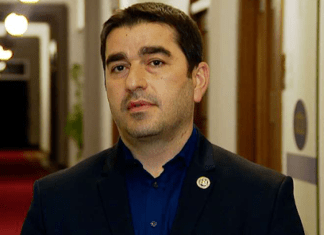 “ომს სანქციები ვერ აჩერებს” – პაპუაშვილი