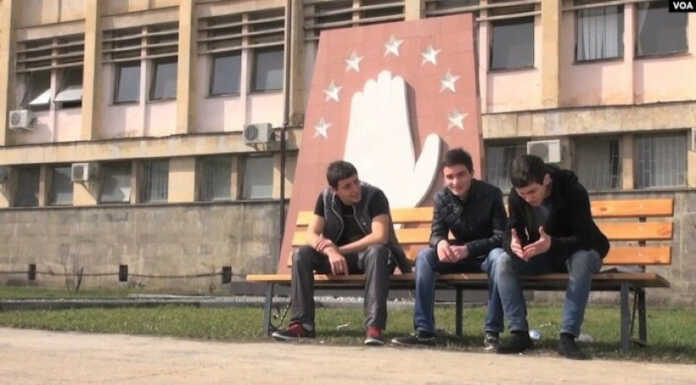 გაიწვევენ თუ არა აფხაზებს რუსულ ჯარში? – გამოკითხვა სოხუმში