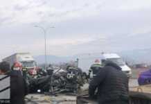 მსხვერპლით დასრულდა ავარია რუისთან – ავტობანზე ერთმანეთს სამი ავტომობილი შეეჯახა