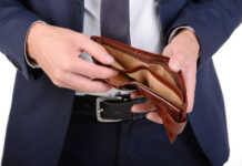 რა არის უფულობის მიზეზები და რა არ უნდა გააკეთოთ, თუ არ გაკმაყოფილებთ თქვენი შემოსავალი