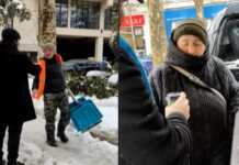 თოვლიან ქუთაისში ბიჭი ცხელ ყავას უფასოდ არიგებს – ემოციური ვიდეო