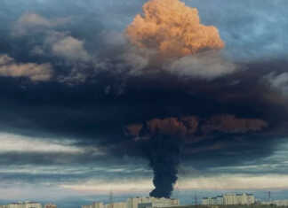 უკრაინელებმა სევასტოპოლში ნავთობის რეზერვუარი ააფეთქეს