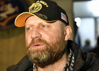 “პარლამენტში რა გინდა? ‘პოლიტიკაში’ რა გინდა? საერთოდ რა გინდა?” – რას წერს ჯაფარიძე